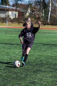 Bild 296 - B-Juniorinnen SV Henstedt-Ulzburg - MTSV Olympia Neum�nster : Ergebnis: 0:4